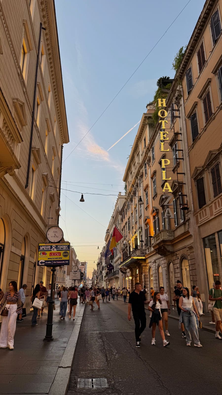 Via del Corso no fim da tarde
